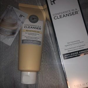 Anti-aging skin loving It facial cleanser .